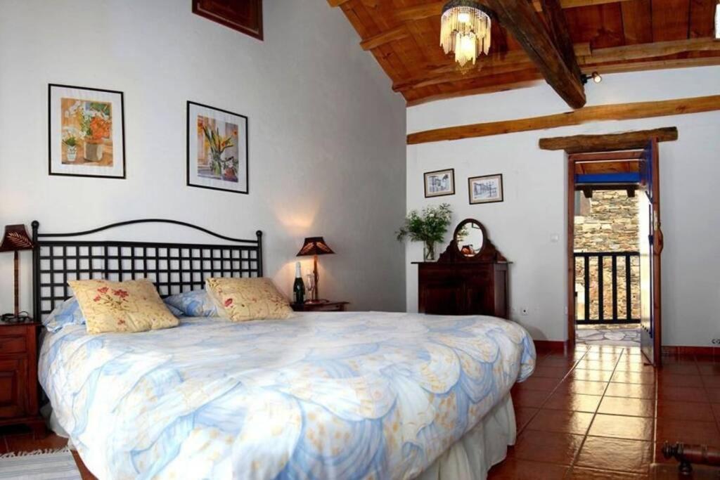Casa Camarga Villa Santiago Millas ภายนอก รูปภาพ