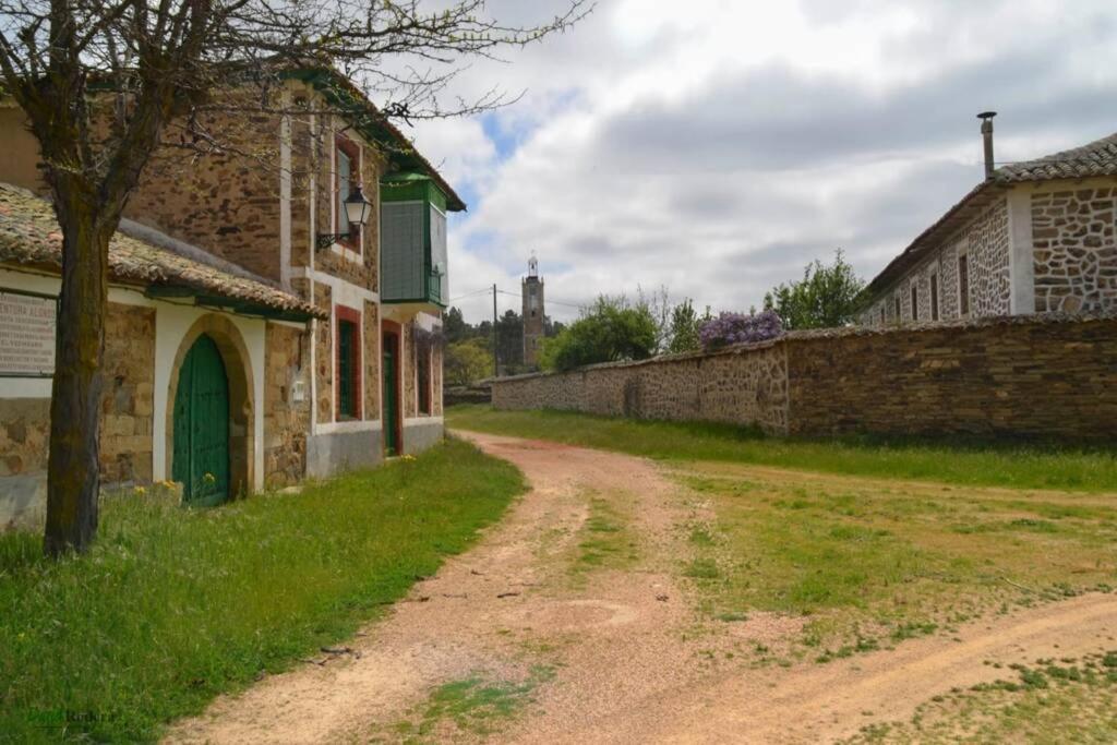 Casa Camarga Villa Santiago Millas ภายนอก รูปภาพ